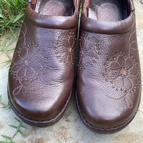 Ariat western slip on clogs mules 9.5 B floral stitching supportive comfort - Picture 3 of 11